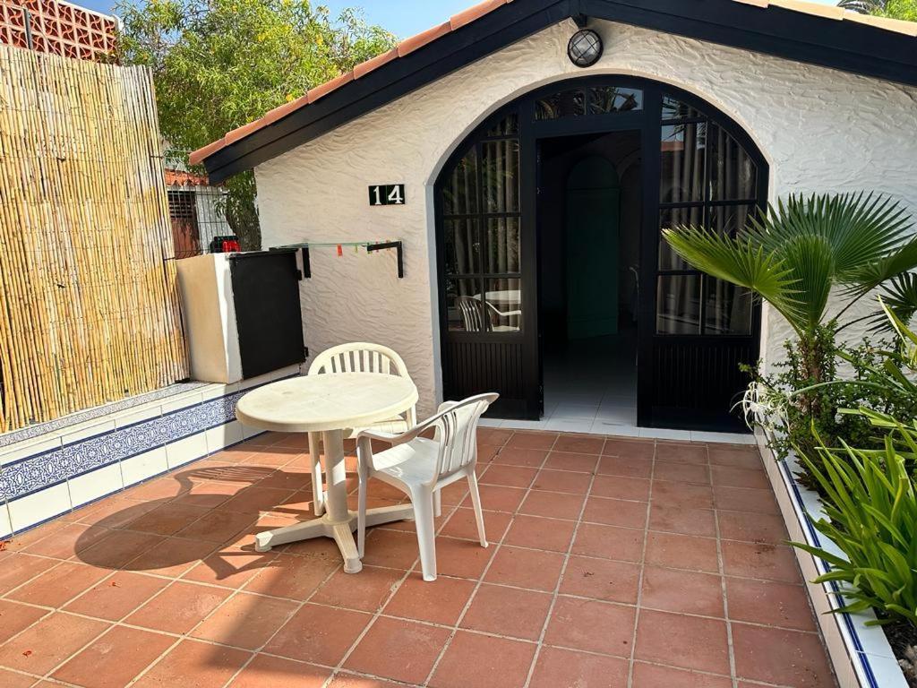 Miramar Boutique Apartments Adults Only Corralejo Exterior foto